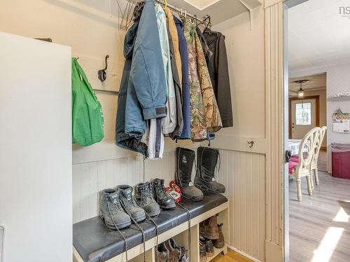 389 Bentley Road, Rockland, NS - Indoor With Storage