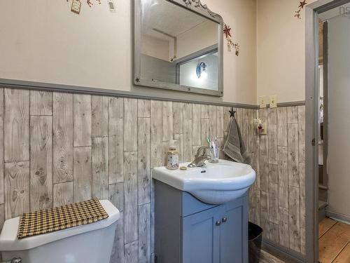 389 Bentley Road, Rockland, NS - Indoor Photo Showing Bathroom