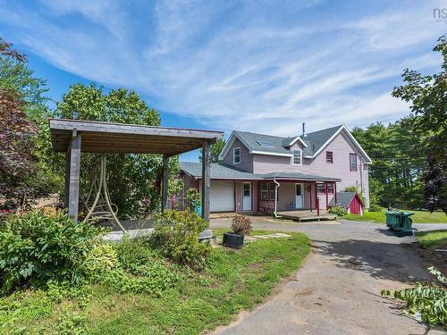 389 Bentley Road, Rockland, NS - Outdoor With Deck Patio Veranda With Facade