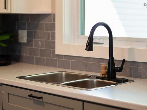 1055 Marie Crescent, North Kentville, NS - Indoor Photo Showing Kitchen With Double Sink