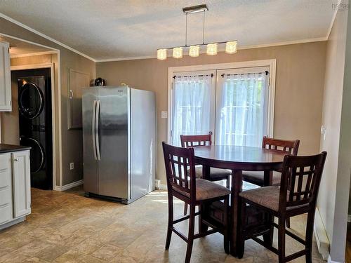 27 Spring Crescent, Bridgewater, NS 