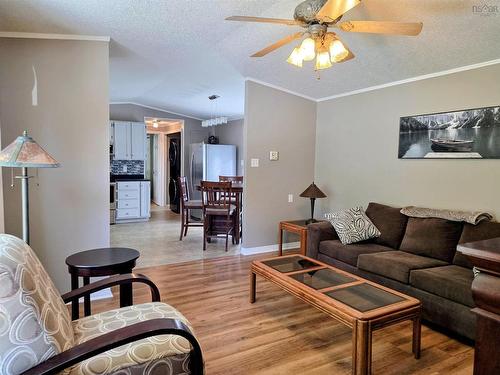 27 Spring Crescent, Bridgewater, NS 
