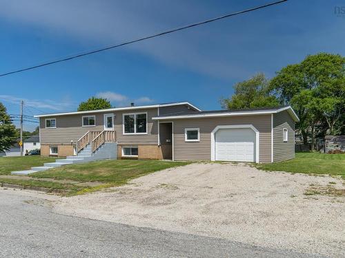2 Huntington Street, Yarmouth, NS 