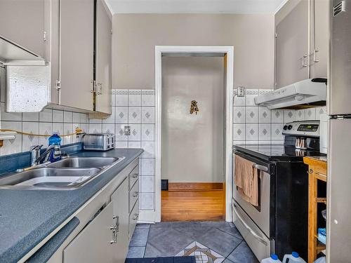 12 Auburn Avenue, Spryfield, NS - Indoor Photo Showing Kitchen With Double Sink
