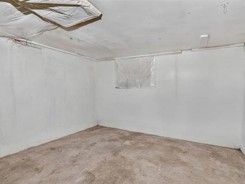 12 Auburn Avenue, Spryfield, NS - Indoor