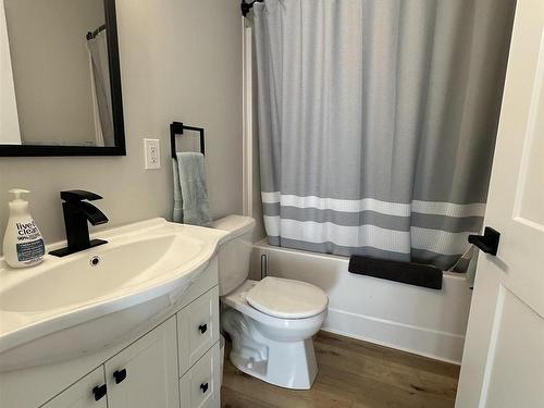 76 Five Rivers Drive, White Point, NS - Indoor Photo Showing Bathroom