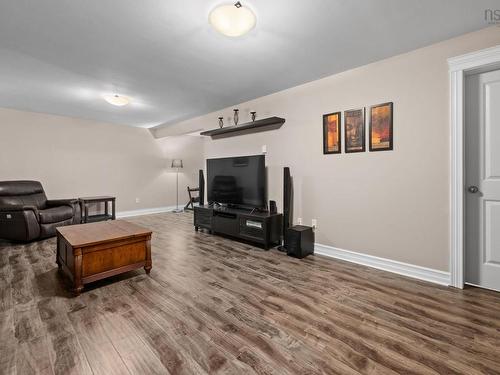 158 Tamara Drive, Cole Harbour, NS - Indoor Photo Showing Living Room