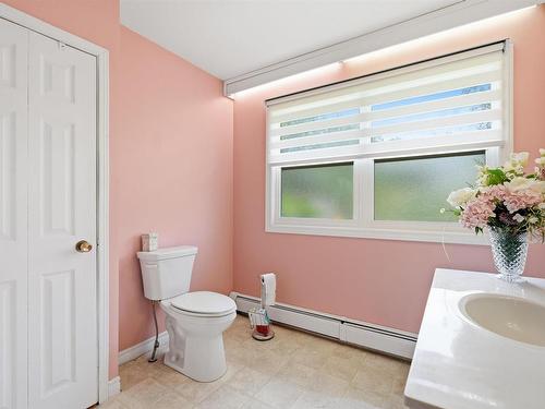 28 Elk Road, Hubley, NS - Indoor Photo Showing Bathroom