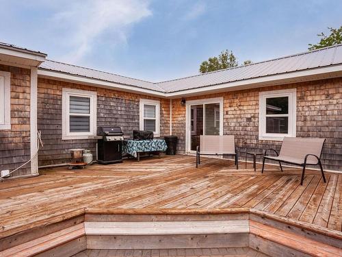 594 Kayes Road, Georgetown, PE - Outdoor
