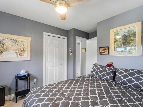 6 Iona Road, Wolfville, NS - Indoor Photo Showing Bedroom
