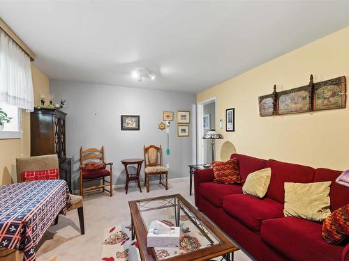 6 Iona Road, Wolfville, NS - Indoor Photo Showing Other Room