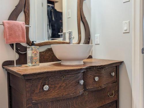 204 24 Harbourside Drive, Wolfville, NS - Indoor Photo Showing Bathroom