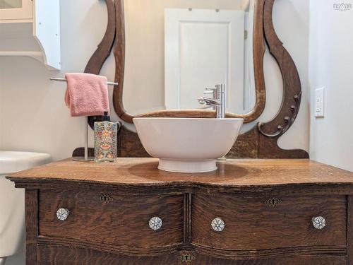 204 24 Harbourside Drive, Wolfville, NS - Indoor Photo Showing Bathroom