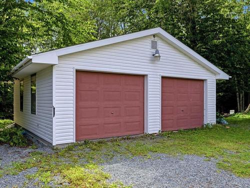 15 Meadow Brook Drive, Beaver Bank, NS - Outdoor With Exterior