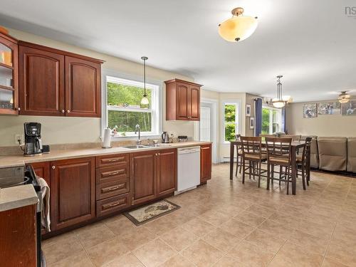 280 Daisywood, Hammonds Plains, NS - Indoor