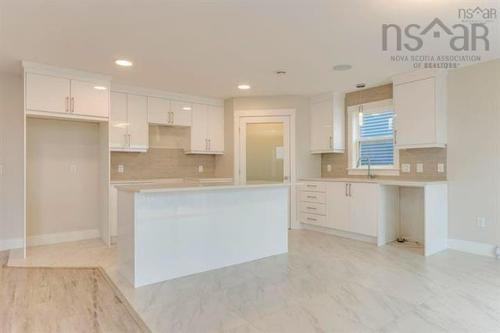 103 Flatrock Crescent, Beechville, NS - Indoor Photo Showing Kitchen