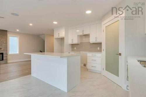 103 Flatrock Crescent, Beechville, NS - Indoor Photo Showing Kitchen