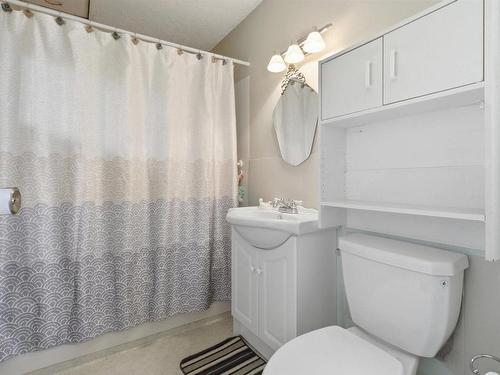 556 Great Village Lornevale Road, Great Village, NS - Indoor Photo Showing Bathroom