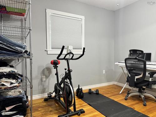 790 Trenton Road, New Glasgow, NS - Indoor Photo Showing Gym Room