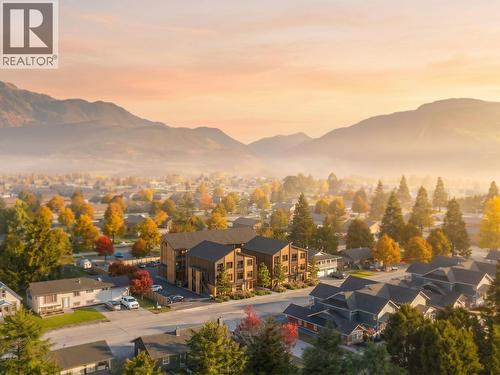 1015 Oscar Street Unit# 13, Revelstoke, BC - Outdoor With View