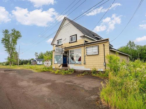 7668 Highway 6, Port Howe, NS 