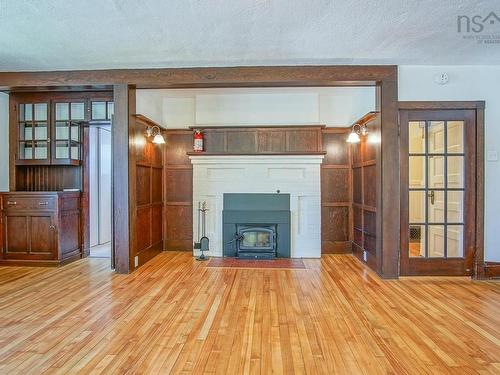 39 Oakdene Avenue, Kentville, NS - Indoor Photo Showing Living Room With Fireplace