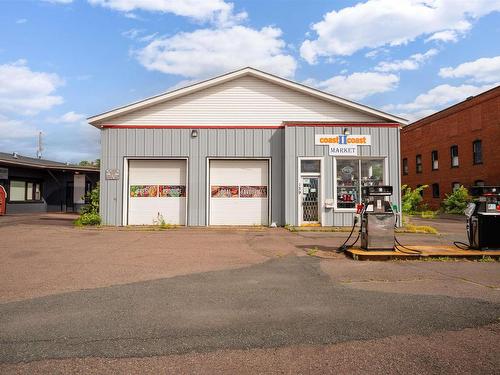 139 Victoria Street E, Amherst, NS 