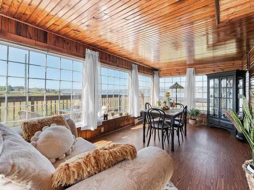 171 173 Overcove Road, Freeport, NS - Indoor Photo Showing Living Room