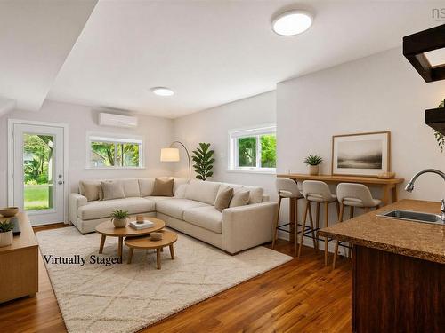 299/297 Spencer Avenue, Halifax, NS - Indoor Photo Showing Living Room