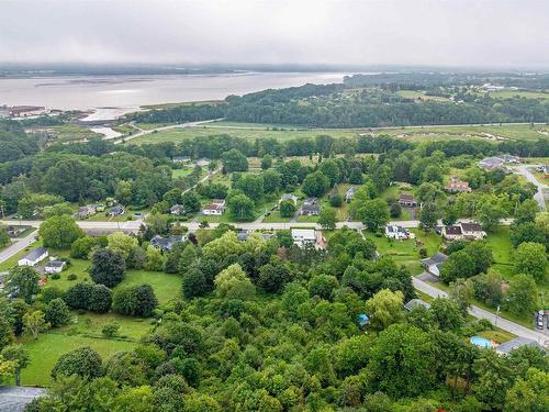 Chestnut Avenue, Hantsport, NS 
