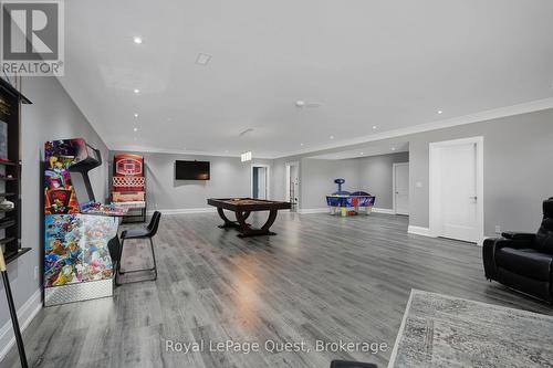 8 Midves Court, Springwater (Midhurst), ON - Indoor