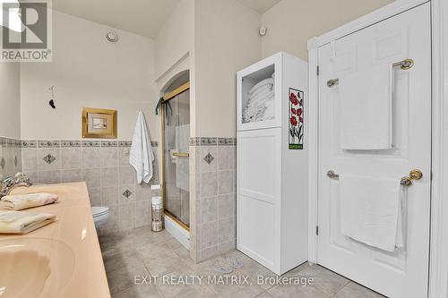 5544 Bridlewood Court, South Dundas, ON - Indoor Photo Showing Bathroom