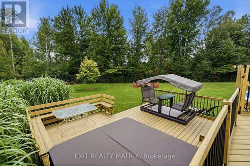 248 Des Violettes Street, Clarence-Rockland, ON - Outdoor