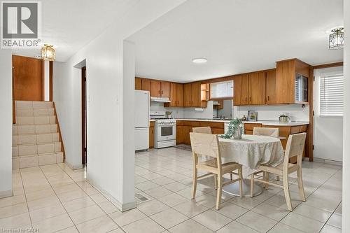 268 Federal Street, Stoney Creek, ON - Indoor Photo Showing Kitchen