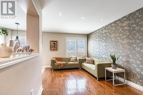 9 Parisian Road, Brampton (Vales Of Castlemore), ON - Indoor