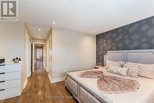 9 Parisian Road, Brampton (Vales Of Castlemore), ON - Indoor Photo Showing Bedroom