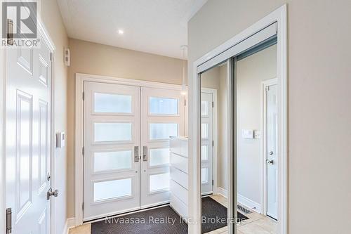 9 Parisian Road, Brampton (Vales Of Castlemore), ON - Indoor Photo Showing Other Room