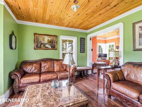 7675 Highway 6, Port Howe, NS - Indoor Photo Showing Living Room
