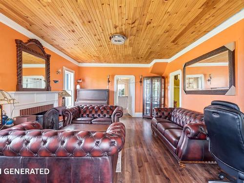7675 Highway 6, Port Howe, NS - Indoor Photo Showing Living Room
