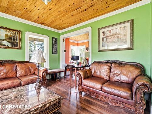 7675 Highway 6, Port Howe, NS - Indoor Photo Showing Living Room