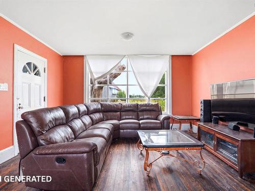 7675 Highway 6, Port Howe, NS - Indoor Photo Showing Living Room