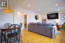 22 East 11Th Street, Hamilton, ON  - Indoor Photo Showing Living Room 