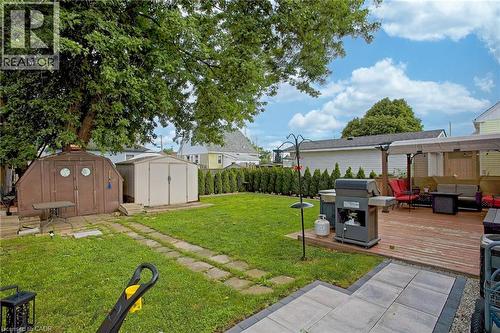 22 East 11Th Street, Hamilton, ON - Outdoor With Backyard