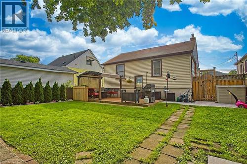 22 East 11Th Street, Hamilton, ON - Outdoor