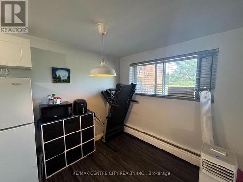 105 - 1825 Whitney Street, London East (East H), ON - Indoor