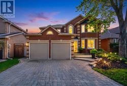 87 CITYVIEW CIRCLE Barrie, ON L4N 7V1