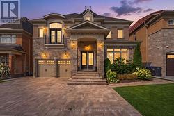 118 COASTLINE DRIVE  Brampton, ON L6Y 0S4