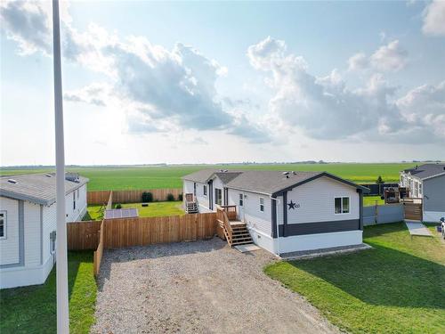 633 Campbell Cove  Brandon, MB R7A 7X2