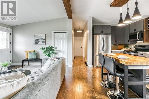 413 Raymond Crescent, Azilda, ON - Indoor Photo Showing Kitchen