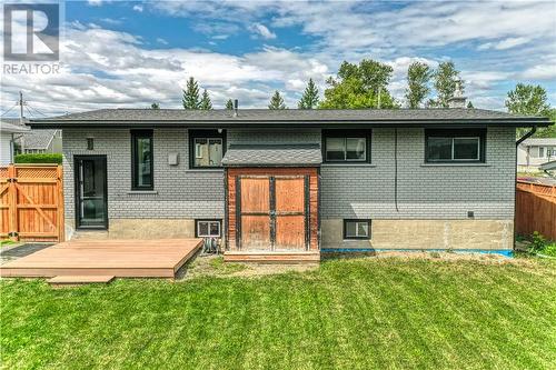 413 Raymond Crescent, Azilda, ON - Outdoor